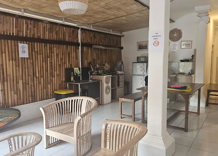 Privatunterkunft Komala Indah2 In Legian